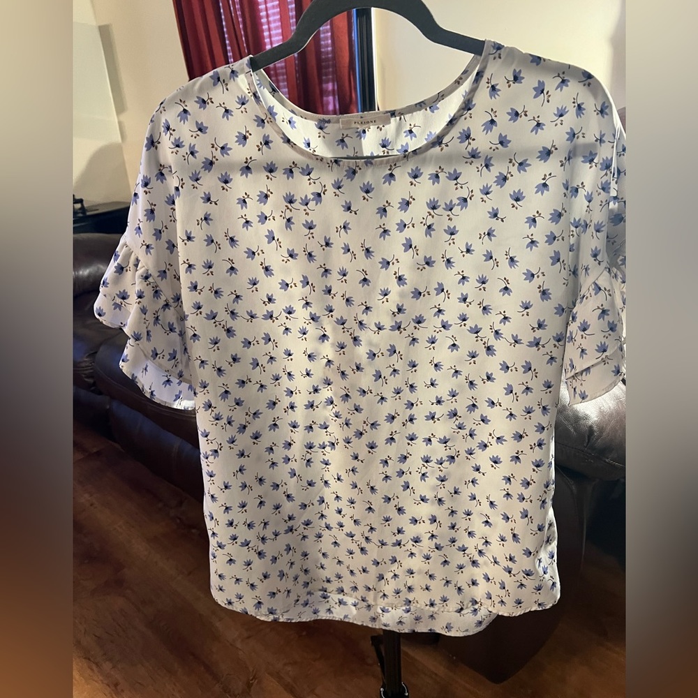 Women blouse